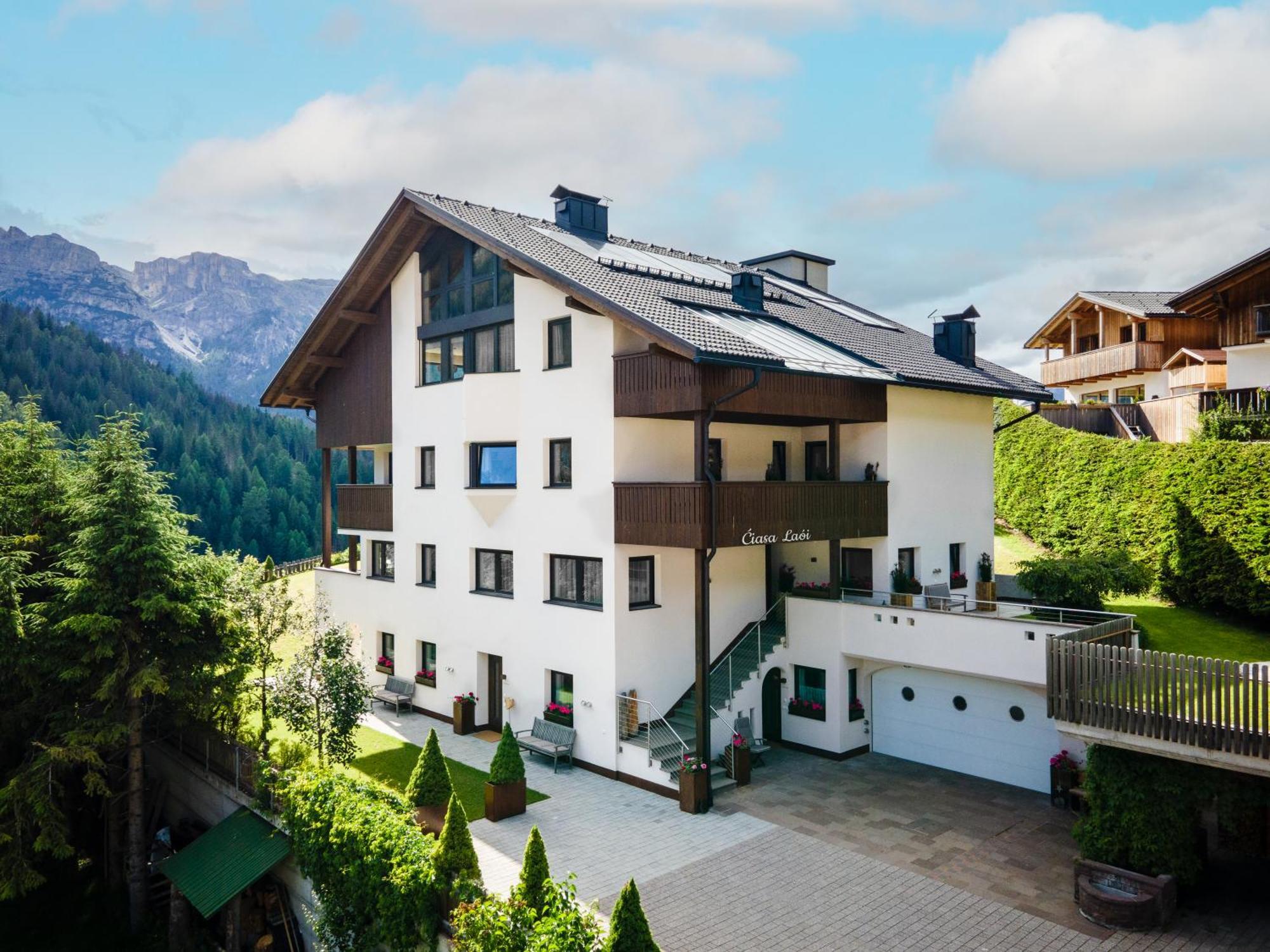 Apartment Ciasa Laoi San Cassiano  Eksteriør billede