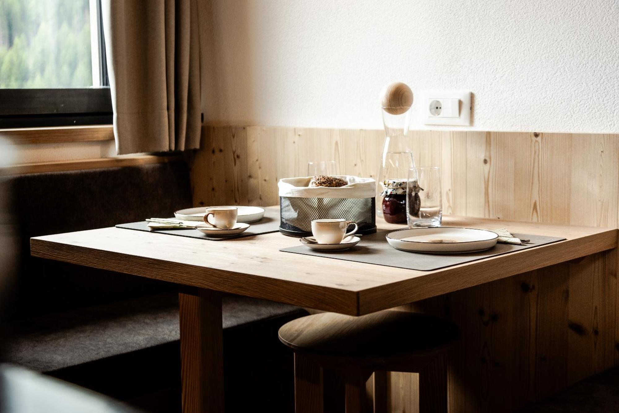 Apartment Ciasa Laoi San Cassiano  Eksteriør billede
